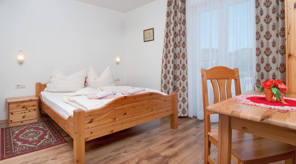 Gaestehaus Lutschounig Faak am See Ngoại thất bức ảnh