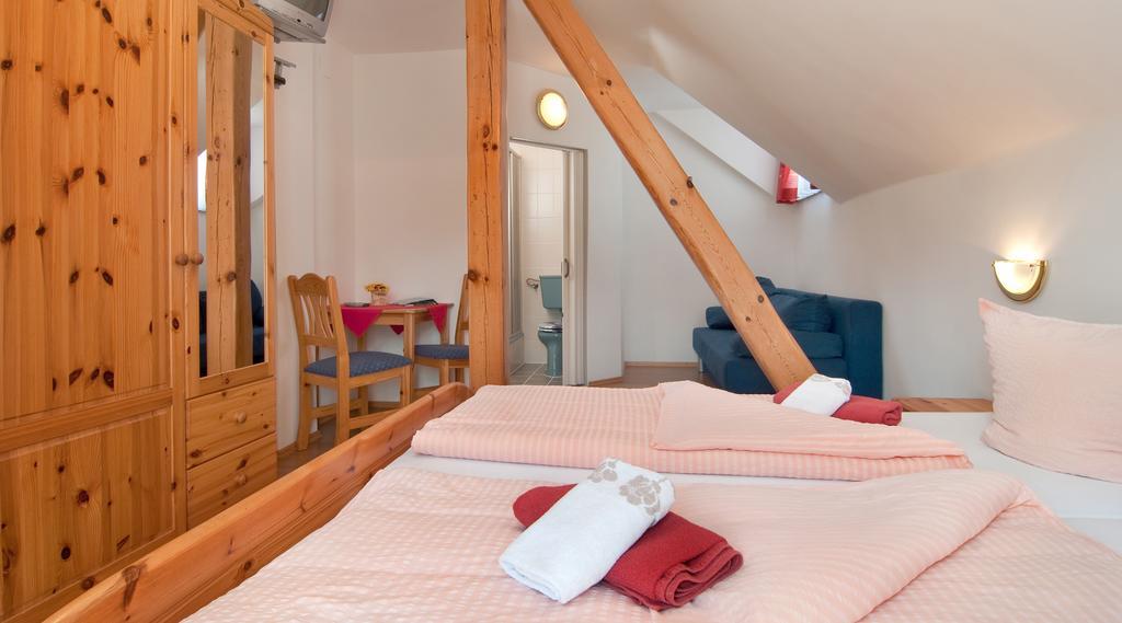 Gaestehaus Lutschounig Faak am See Ngoại thất bức ảnh